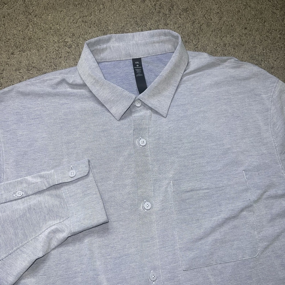Lululemon Shirt Mens 2XL L/S Button Up Oxford Blue Stretch Pocket Commission